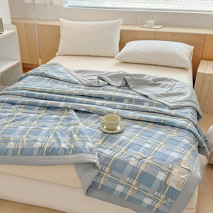 91家纺网 家纺一手货源 找家纺 博弈家纺 2025新款水洗棉棉花夏被 绅士