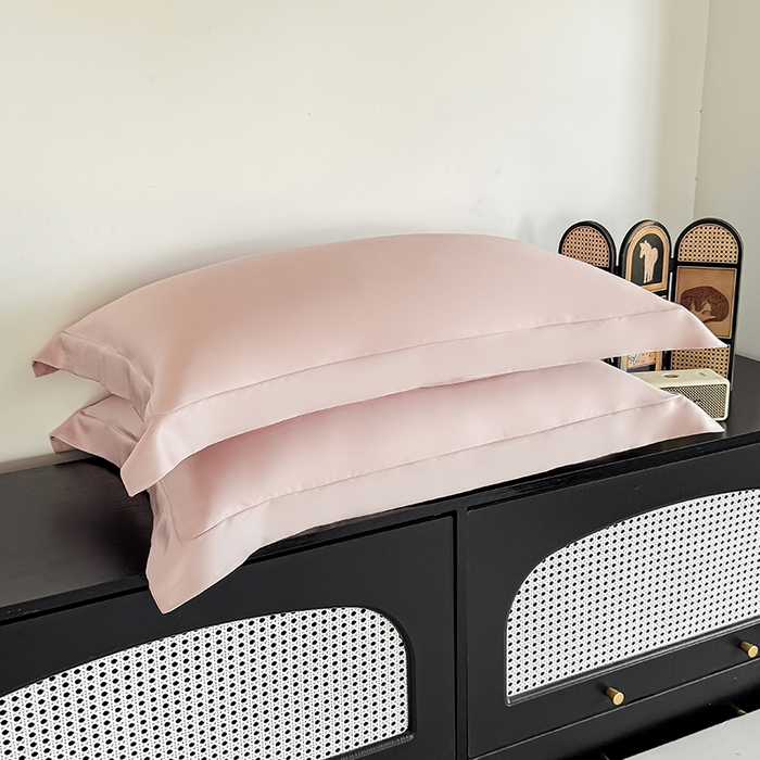 91家纺网 家纺一手货源 找家纺 金喜 2025新款LF级60支莱赛尔天丝枕套宽边枕套 焦糖粉