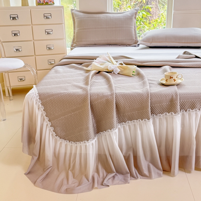 91家纺网 家纺一手货源 找家纺 慧菲 2025新款渐变床裙PE高分子凉感席床裙凉席三件套  香槟咖