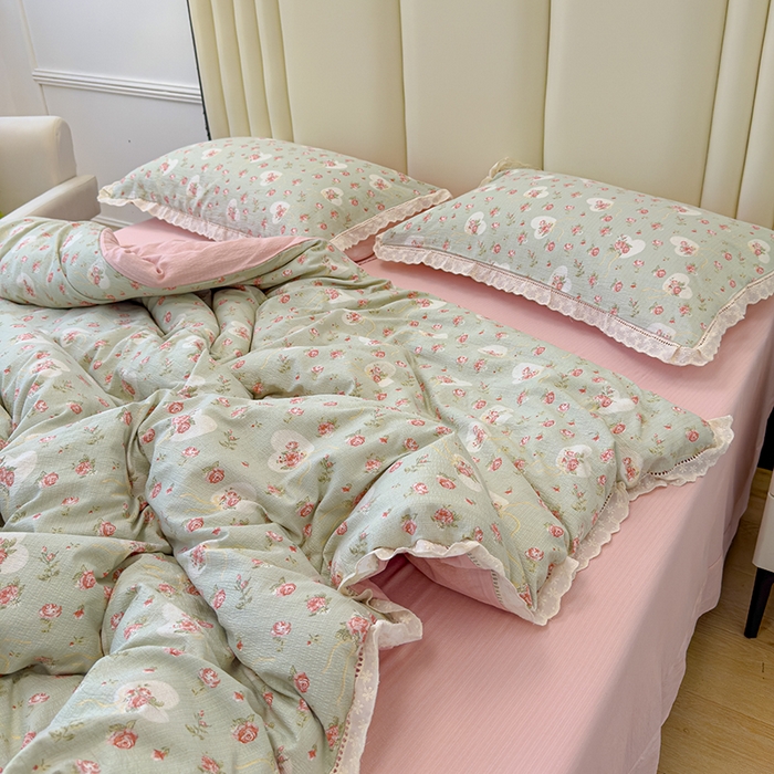 91家纺网 家纺一手货源 找家纺 竹合家纺 2025新款云感皱皱四件套-镂空花边款法式 花边款-情人恰恰