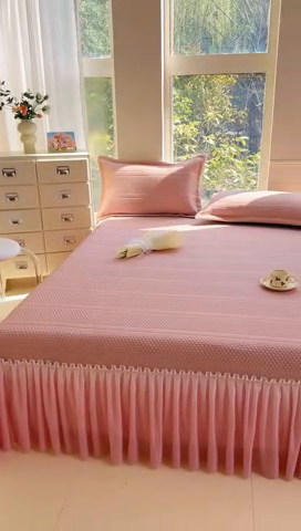 91家纺网 家纺一手货源 找家纺 慧菲 2025新款渐变床裙PE高分子凉感席床裙凉席三件套  少女粉