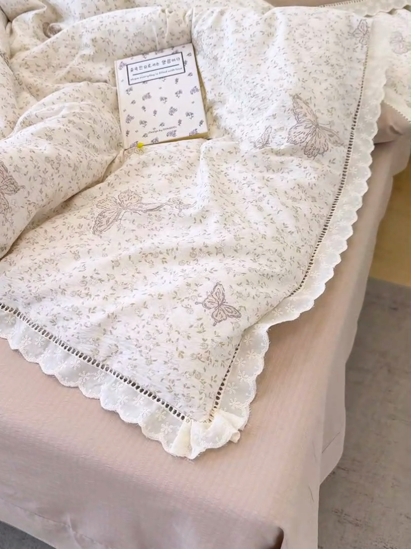 91家纺网 家纺一手货源 找家纺 竹合家纺 2025新款云感皱皱四件套-镂空花边款法式 花边款-幻蝶