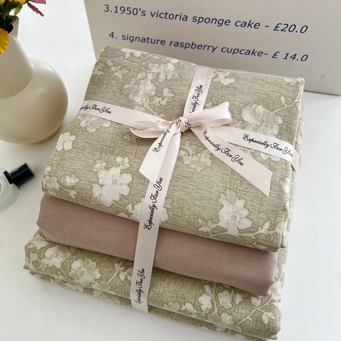 91家纺网 家纺一手货源 找家纺 优品阁 2025新款人字纹全棉双层纱四件套 名古花园【升级款-提花人字纹床单】