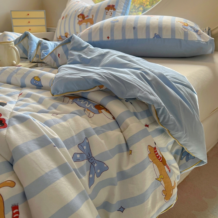 91家纺网 家纺一手货源 找家纺 初念 2025新款云朵棉系列夏被（提供买家秀） 面包腊肠