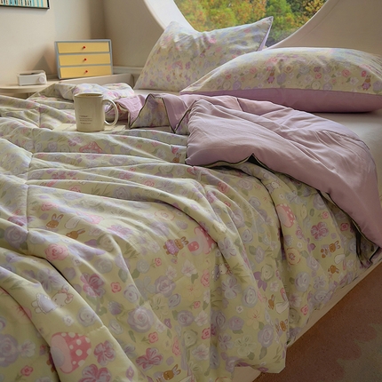 初念 2025新款云朵棉系列夏被（提供买家秀） 兔漫画报