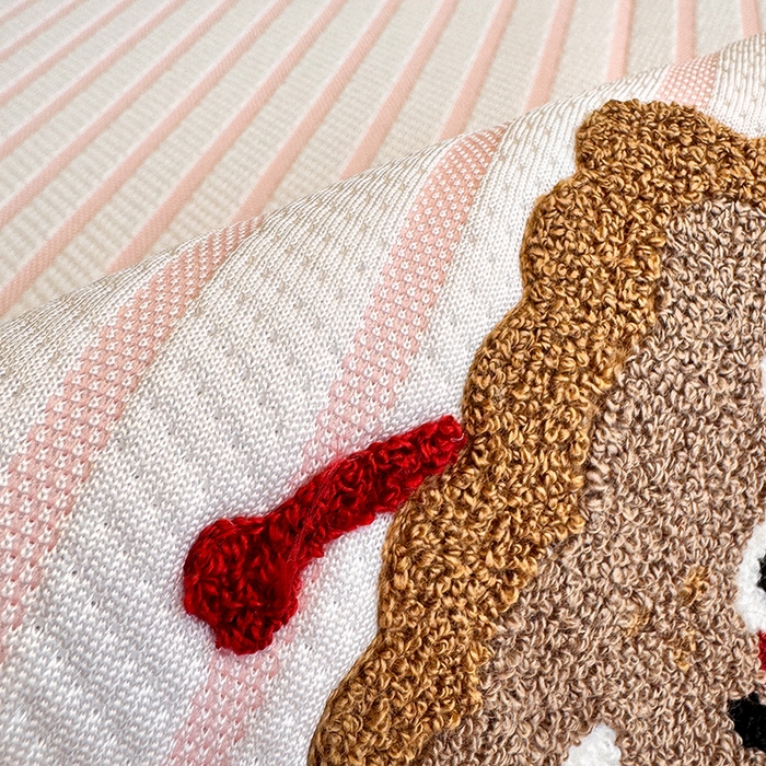 91家纺网 家纺一手货源 找家纺 蓝邻家纺 2025年新款PE提花卡通毛巾绣凉席系列场景二 趣多多