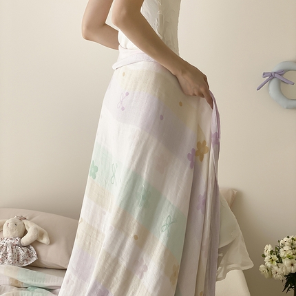 91家纺网 家纺一手货源 找家纺 麻依 2025新款色织提花天丝棉冷感毯系列 朵朵