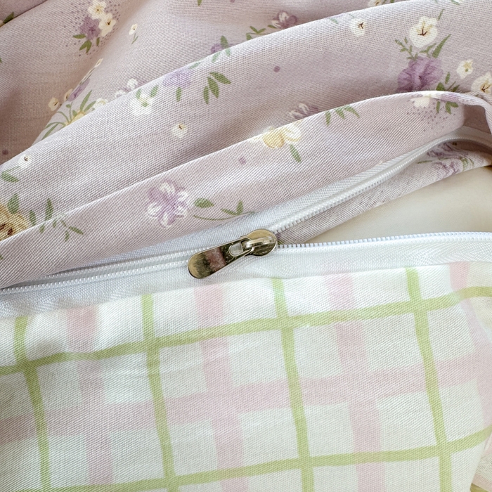 91家纺网 家纺一手货源 找家纺 黑马家居 2025新款全棉喷气13070印花四件套 花园小熊