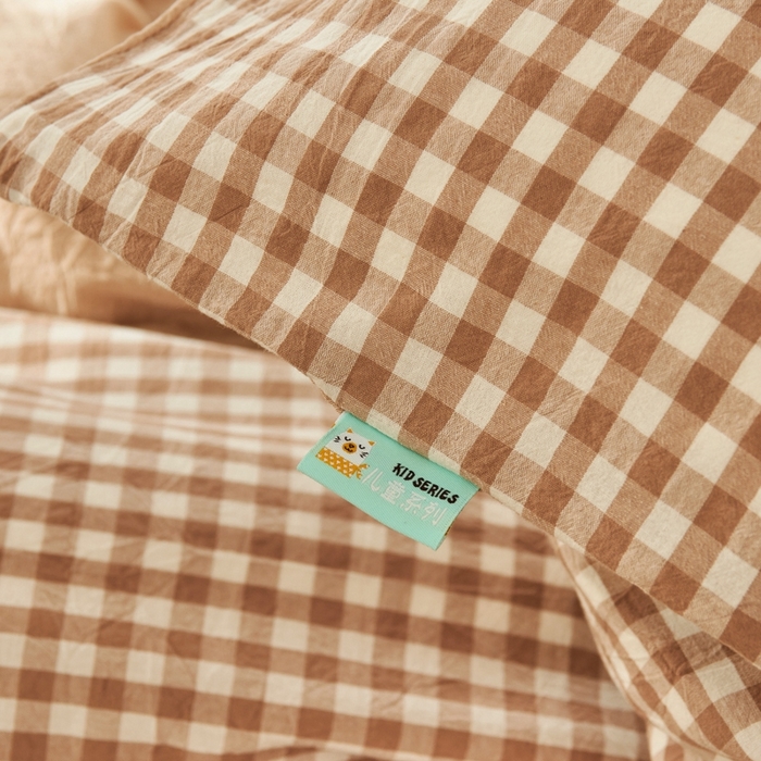 91家纺网 家纺一手货源 找家纺 徕米家居  2025新款色织全棉水洗棉毛巾绣四件套 奔跑小狗-卡其