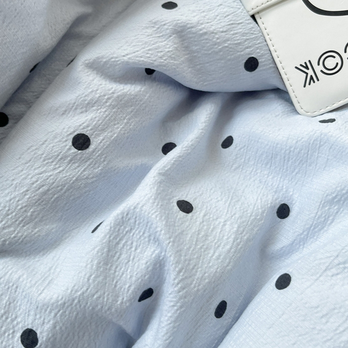 91家纺网 家纺一手货源 找家纺 优选 2025新款直播热款赫本风花边款针织皱皱纱法式印花吊边床单三件套床笠四件套 波点-蓝