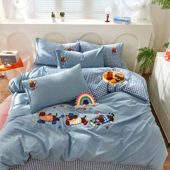 91家纺网 家纺一手货源 找家纺 徕米家居  2025新款色织全棉水洗棉毛巾绣四件套 奔跑小狗-蓝