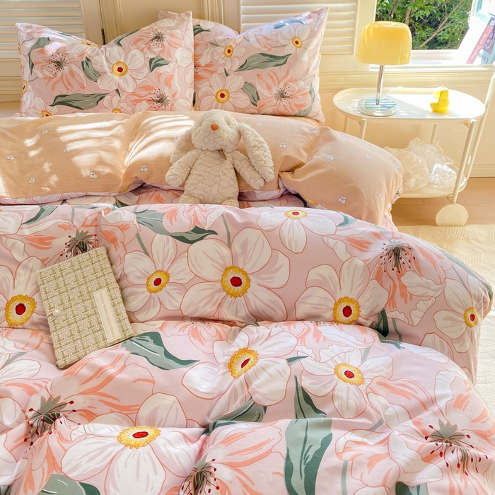 91家纺网 家纺一手货源 找家纺 黑马家居 2025新款全棉喷气13070印花四件套 嫣然花开