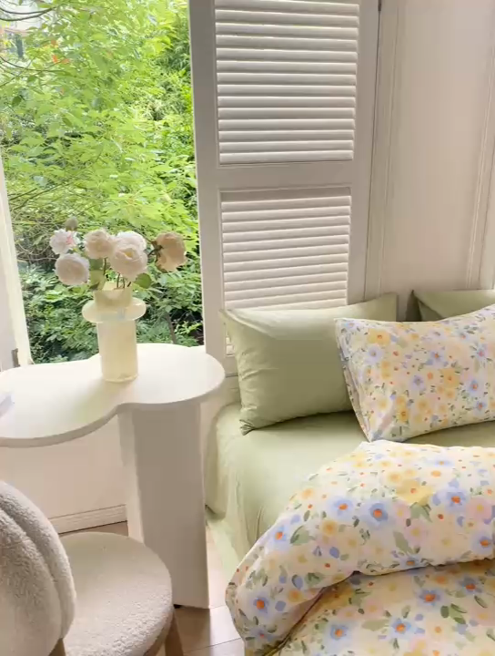 91家纺网 家纺一手货源 找家纺 黑马家居 2025新款全棉喷气13070印花四件套 田苑小风 黄