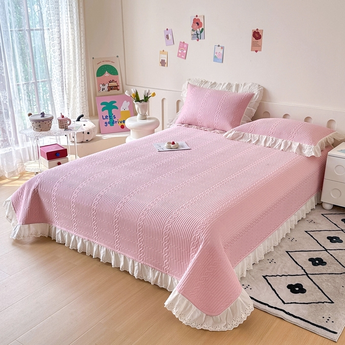 91家纺网 家纺一手货源 找家纺 （总）岚吉 2025新款莫代尔纯色小花边床盖三件套