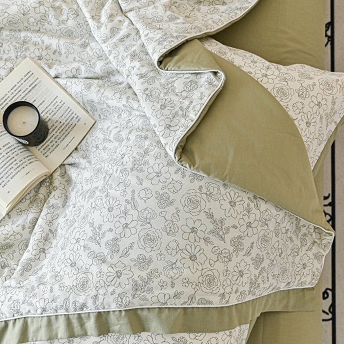 91家纺网 家纺一手货源 找家纺 金喜 2025新款天丝棉大豆印花夏凉被夏被四件套 墨花