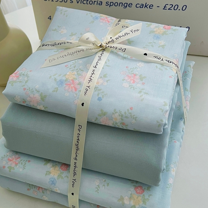 91家纺网 家纺一手货源 找家纺 优品阁 2025新款人字纹全棉双层纱四件套 兰溪【升级款-提花人字纹床单】