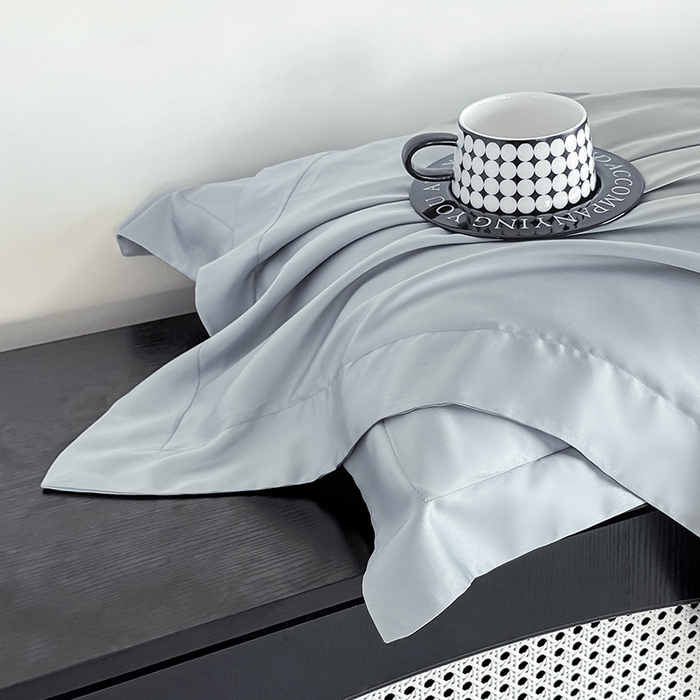 91家纺网 家纺一手货源 找家纺 金喜 2025新款LF级60支莱赛尔天丝枕套宽边枕套 雾兰