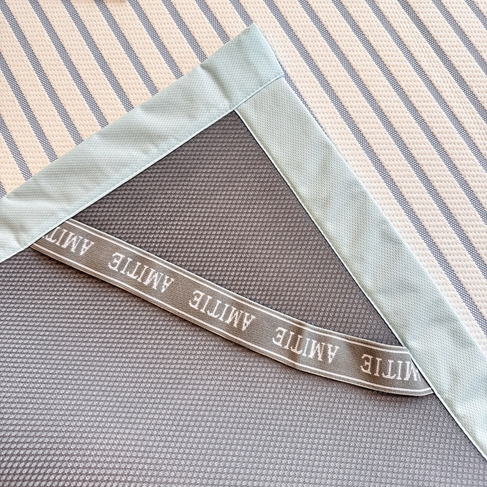 91家纺网 家纺一手货源 找家纺 蓝邻家纺 2025年新款PE提花卡通毛巾绣凉席系列场景二 熊熊伙伴