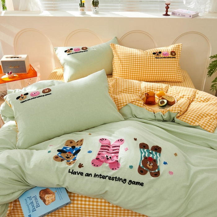 91家纺网 家纺一手货源 找家纺 徕米家居  2025新款色织全棉水洗棉毛巾绣四件套 顽皮狗