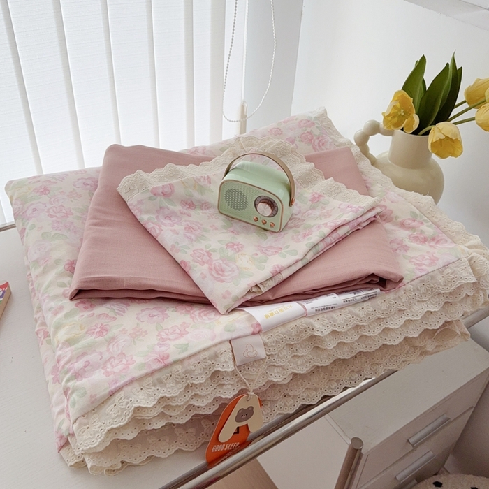 91家纺网 家纺一手货源 找家纺 于果2025新款双层纱花边款夏被 欧若拉