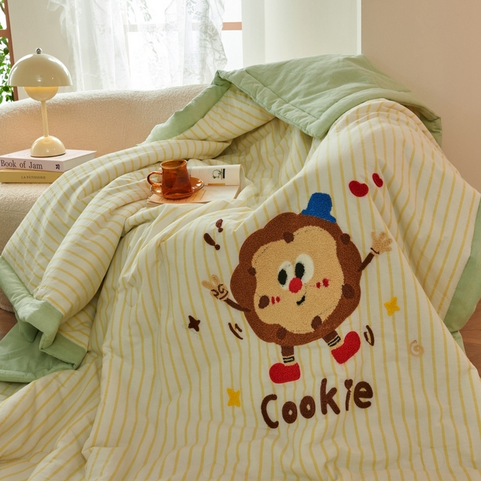 91家纺网 家纺一手货源 找家纺 2025新款色织全棉纯棉绣花单夏被夏凉被空调被 条纹曲奇