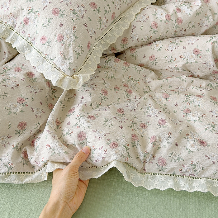 91家纺网 家纺一手货源 找家纺 竹合家纺 2025新款云感皱皱四件套-镂空花边款法式 花边款-玫瑰
