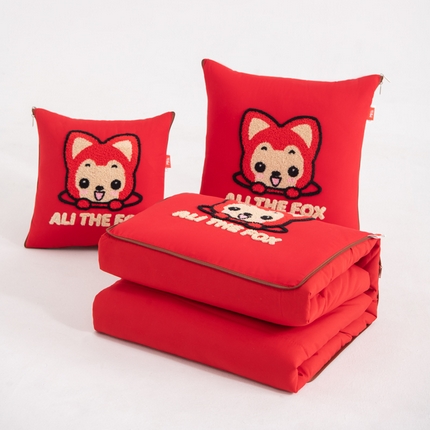 91家纺网 家纺一手货源 找家纺 （总）宝马家纺（原梦童画）2025新款毛巾绣阿狸四季款抱枕被