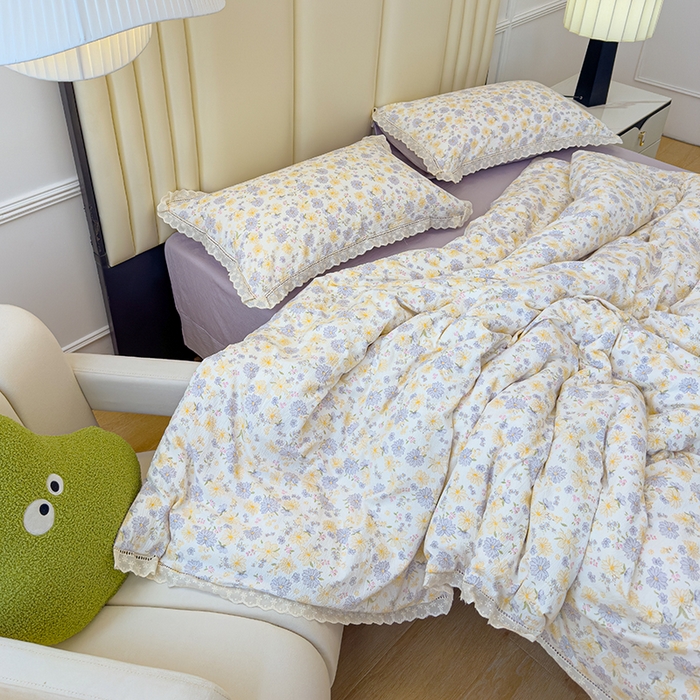 91家纺网 家纺一手货源 找家纺 竹合家纺 2025新款云感皱皱四件套-镂空花边款法式  花边款-紫萱花