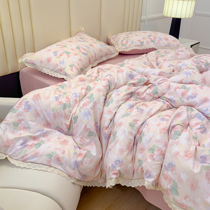 91家纺网 家纺一手货源 找家纺 竹合家纺 2025新款云感皱皱四件套-镂空花边款法式 花边款-若欢