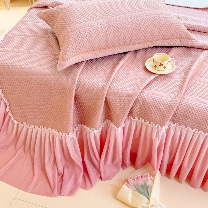 91家纺网 家纺一手货源 找家纺 慧菲 2025新款渐变床裙PE高分子凉感席床裙凉席三件套  少女粉