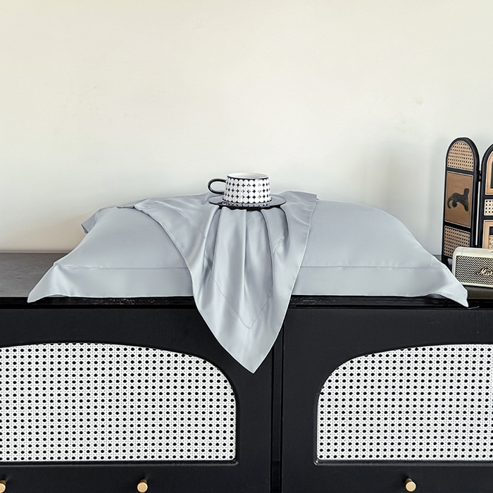 91家纺网 家纺一手货源 找家纺 金喜 2025新款LF级60支莱赛尔天丝枕套宽边枕套 雾兰