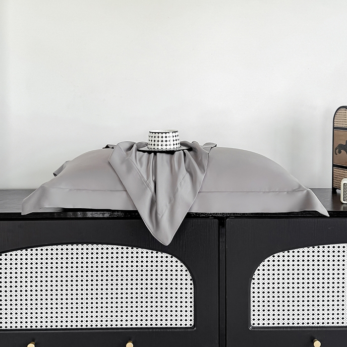 91家纺网 家纺一手货源 找家纺 金喜 2025新款LF级60支莱赛尔天丝枕套宽边枕套 都市灰