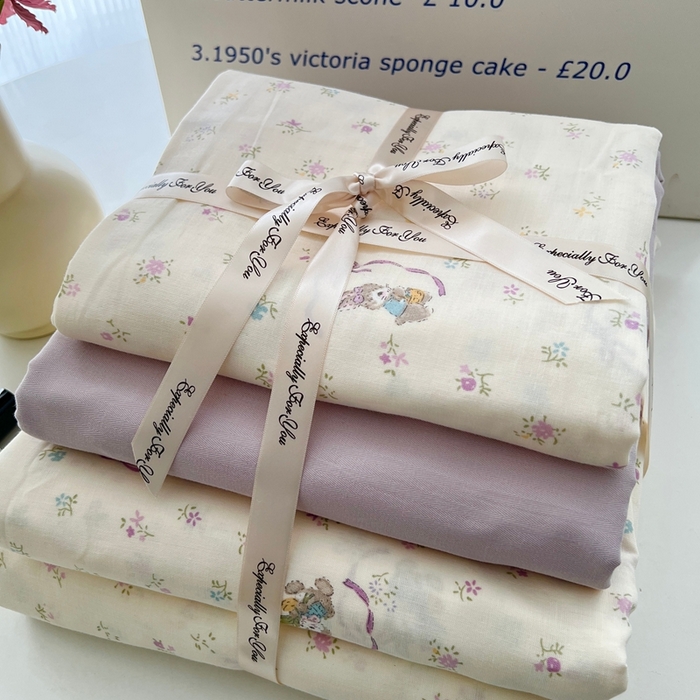 91家纺网 家纺一手货源 找家纺 优品阁 2025新款人字纹全棉双层纱四件套 爱丽丝【升级款-提花人字纹床单】