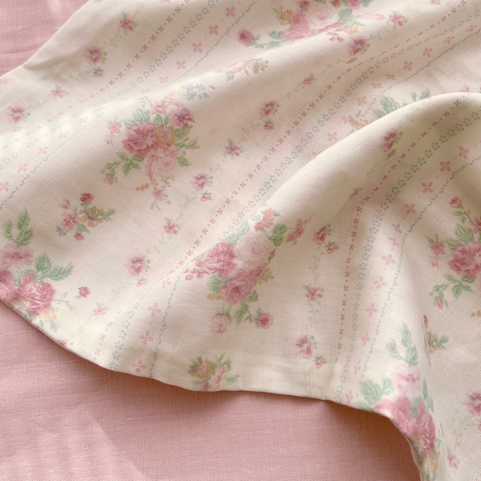 91家纺网 家纺一手货源 找家纺 优品阁 2025新款人字纹全棉双层纱四件套 蔷薇【升级款-提花人字纹床单】