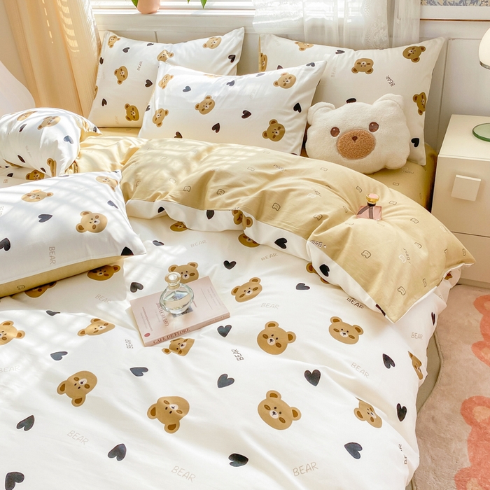 91家纺网 家纺一手货源 找家纺 黑马家居 2025新款全棉喷气13070印花四件套 小熊比尔