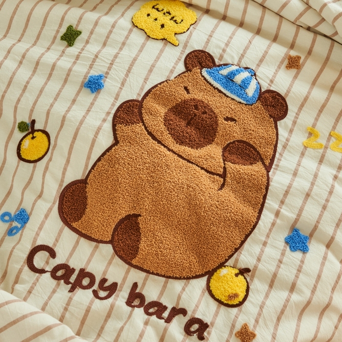 91家纺网 家纺一手货源 找家纺 徕米家居  2025新款色织全棉纯棉绣花夏被夏凉被空调被四件套 条纹卡皮巴拉