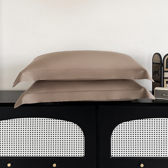 91家纺网 家纺一手货源 找家纺 金喜 2025新款LF级60支莱赛尔天丝枕套宽边枕套 拿铁