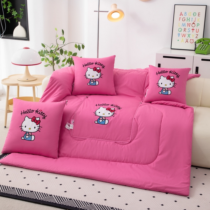 91家纺网 家纺一手货源 找家纺 照世家纺 2025新款全棉纯棉三丽鸥抱枕被【券后控价不低于：78/99/129/149/179】凯蒂猫-粉