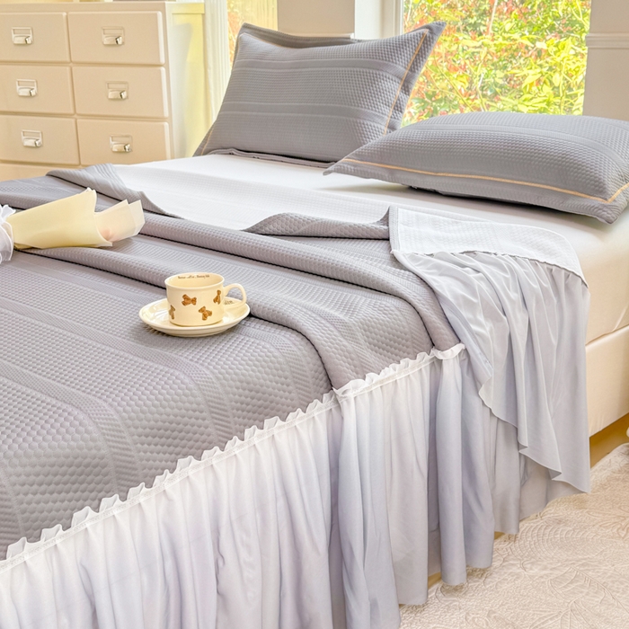 91家纺网 家纺一手货源 找家纺 慧菲 2025新款渐变床裙PE高分子凉感席床裙凉席三件套  高级灰