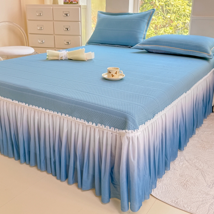 91家纺网 家纺一手货源 找家纺 慧菲 2025新款渐变床裙PE高分子凉感席床裙凉席三件套  天空蓝