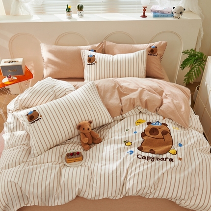 徕米家居  2025新款色织全棉水洗棉毛巾绣四件套 条纹卡皮巴拉