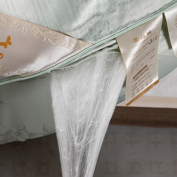 91家纺网 家纺一手货源 找家纺 鑫田家纺 2025新款天丝蚕丝被100%柞蚕丝夏被莱赛尔天丝数码印花 玛瑙绿
