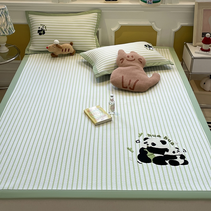 91家纺网 家纺一手货源 找家纺 2025年新款PE提花卡通毛巾绣凉席系列场景一 花花