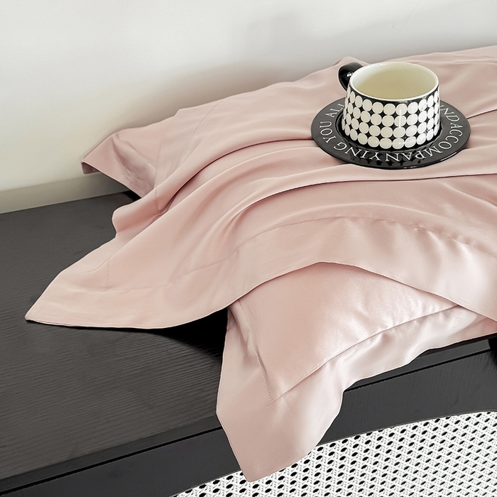 91家纺网 家纺一手货源 找家纺 金喜 2025新款LF级60支莱赛尔天丝枕套宽边枕套 焦糖粉