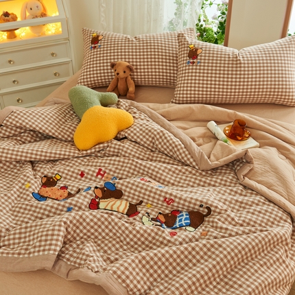 91家纺网 家纺一手货源 找家纺 （总）徕米家居  2025新款色织全棉纯棉绣花夏被夏凉被空调被四件套