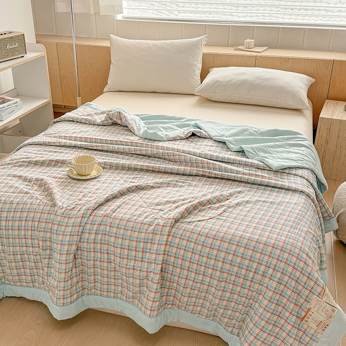 91家纺网 家纺一手货源 找家纺 博弈家纺 2025新款水洗棉棉花夏被 春野