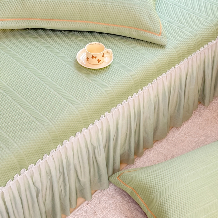 91家纺网 家纺一手货源 找家纺 慧菲 2025新款渐变床裙PE高分子凉感席床裙凉席三件套  水波绿