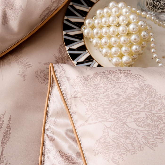 91家纺网 家纺一手货源 找家纺 鑫田家纺 2025新款天丝蚕丝被100%柞蚕丝夏被莱赛尔天丝数码印花 香槟