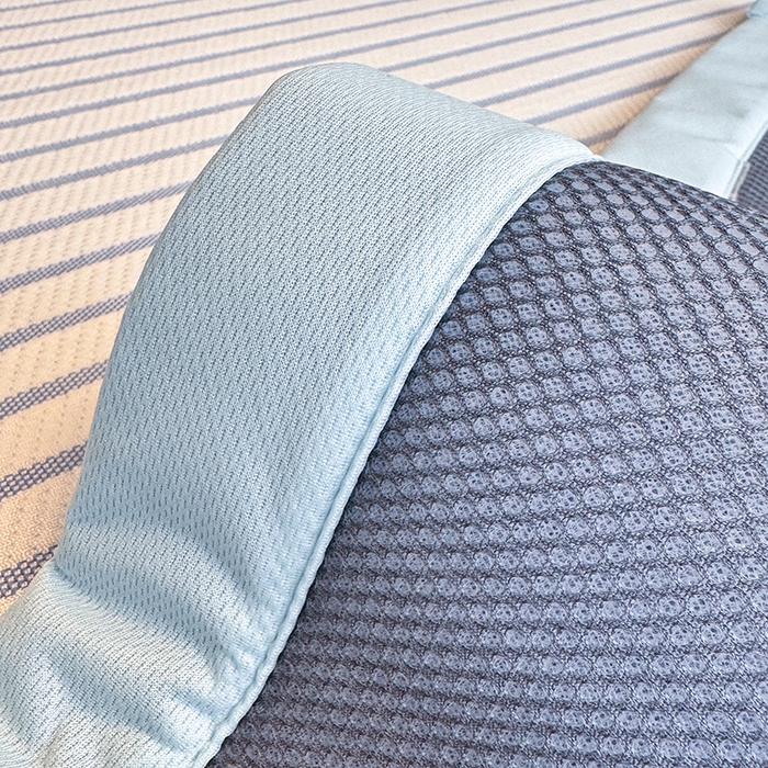 91家纺网 家纺一手货源 找家纺 蓝邻家纺 2025年新款PE提花卡通毛巾绣凉席系列场景二 幸运狗