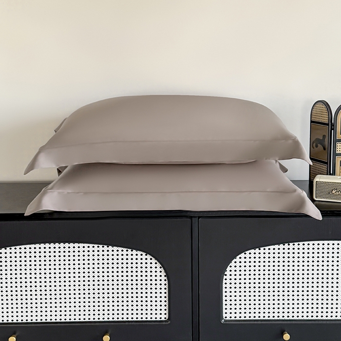 91家纺网 家纺一手货源 找家纺 金喜 2025新款LF级60支莱赛尔天丝枕套宽边枕套 香谷棕